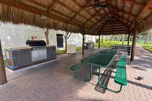 19501 W Country Club Dr, Aventura, FL 33180 - Photo 10