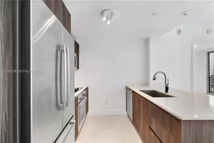 488 NE 18th St, Miami, FL 33132 - Photo 2