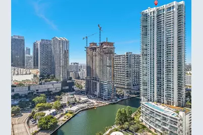 92 SW 3rd St #3611, Miami, FL 33130 - Photo 2