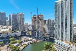 92 SW 3rd St, Miami, FL 33130 - Photo 2
