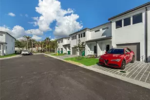 3770 SW 50th Ave, Pembroke Park, FL 33023 - Photo 8