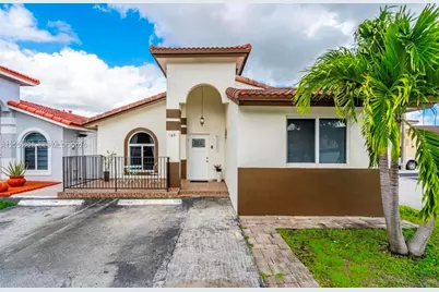 7001 W 35th Ave #169, Hialeah, FL 33018 - Photo 2