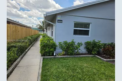 3421 NE 5th Ave #C, Pompano Beach, FL 33064 - Photo 12