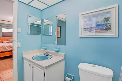 2500 NE 9th St #111, Fort Lauderdale, FL 33304 - Photo 24