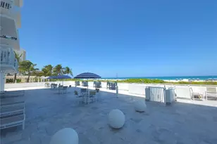 401 Ocean Dr, Miami Beach, FL 33139 - Photo 24