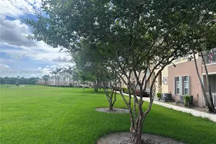 10132 NW 7th St, Miami, FL 33172 - Photo 24