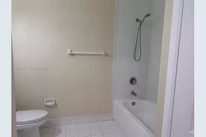 10132 NW 7th St #208, Miami, FL 33172 - Photo 18