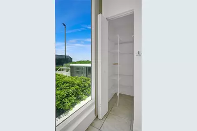 4779 Collins Ave #506, Miami Beach, FL 33140 - Photo 8