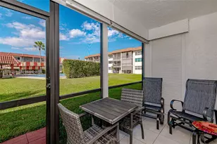 9410 N Hollybrook Lake Dr, Pembroke Pines, FL 33025 - Photo 22
