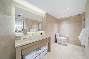 102 24th St, Miami Beach, FL 33139 - Photo 12