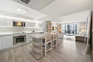 102 24th St, Miami Beach, FL 33139 - Photo 2
