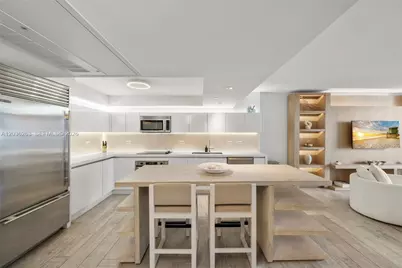 102 24th St #1210, Miami Beach, FL 33139 - Photo 16