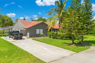 15241 SW 150th St, Miami, FL 33196 - Photo 2