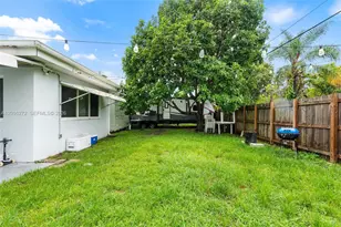 706 N 32nd Ct, Hollywood, FL 33021 - Photo 6