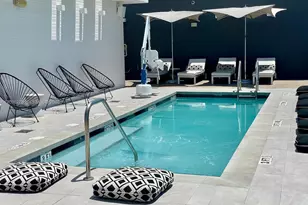 6080 Collins Ave, Miami Beach, FL 33140 - Photo 28