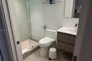 6080 Collins Ave, Miami Beach, FL 33140 - Photo 20