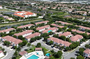 8128 NW 108th Ct, Doral, FL 33178 - Photo 36
