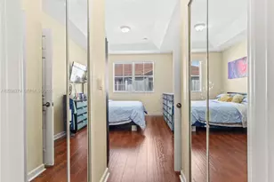 8128 NW 108th Ct, Doral, FL 33178 - Photo 18