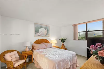 10155 NW 9th St Cir #4-202, Miami, FL 33172 - Photo 6