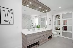 453 SW 5th Ave, Fort Lauderdale, FL 33315 - Photo 52