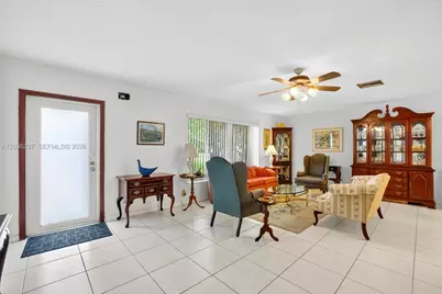 7201 NW 93rd Ave, Tamarac, FL 33321 - Photo 4