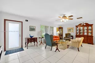 7201 NW 93rd Ave, Tamarac, FL 33321 - Photo 4