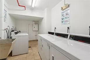 1000 West Ave, Miami Beach, FL 33139 - Photo 12