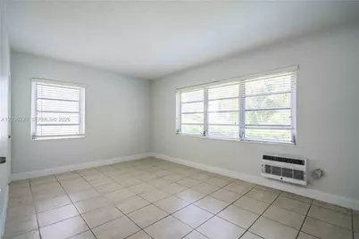 8300 Abbott #18, Miami Beach, FL 33141 - Photo 8
