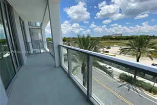 2000 Metropica Wy, Sunrise, FL 33323 - Photo 32