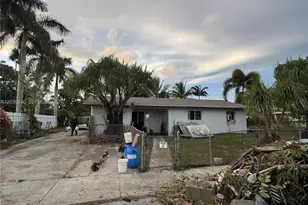 16525 SW 292nd Ter, Homestead, FL 33033 - Photo 2