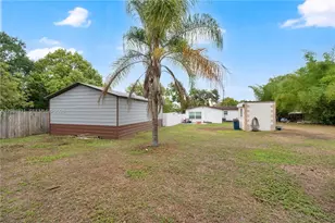 2010 Lee Dr, Other City - In The State Of Florida, FL 33594 - Photo 30