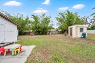 2010 Lee Dr, Other City - In The State Of Florida, FL 33594 - Photo 32