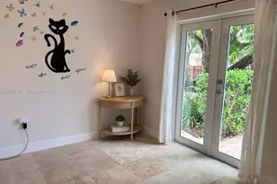 390 NE 127th St, North Miami, FL 33161 - Photo 28