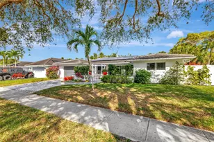 2261 NE 62nd St, Fort Lauderdale, FL 33308 - Photo 34