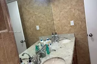 7410 SW 82nd St, Miami, FL 33143 - Photo 12