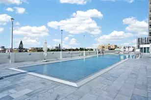 10 SW South River Dr, Miami, FL 33130 - Photo 28