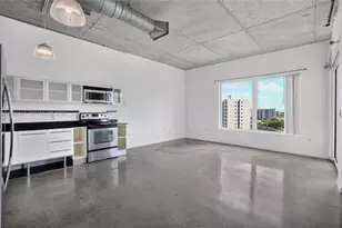 10 SW South River Dr, Miami, FL 33130 - Photo 10