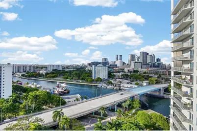 10 SW South River Dr #1010, Miami, FL 33130 - Photo 2