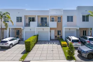 7117 NW 103rd Path, Doral, FL 33178 - Photo 6