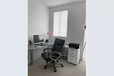 7117 NW 103rd Path, Doral, FL 33178 - Photo 8
