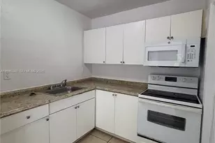 8287 NE Miami Ct, Miami, FL 33138 - Photo 4