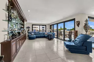 3100 NE 48th St, Fort Lauderdale, FL 33308 - Photo 14