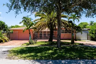 315 NW 124th St, North Miami, FL 33168 - Photo 1