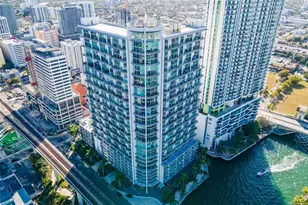 690 SW 1st Ct, Miami, FL 33130 - Photo 30