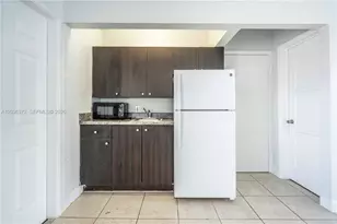 8315 Byron Ave, Miami Beach, FL 33141 - Photo 6