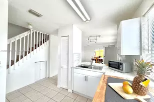 19500 SW 103rd Ct, Cutler Bay, FL 33157 - Photo 2