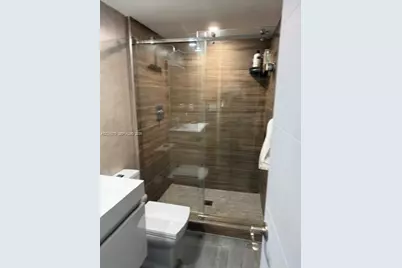 3375 N Country Club Dr #1409, Aventura, FL 33180 - Photo 2