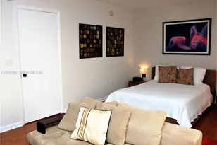 50 Biscayne Bl, Miami, FL 33132 - Photo 2