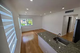 825 Michigan Ave, Miami Beach, FL 33139 - Photo 2