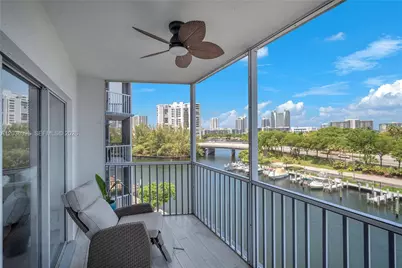 [Address not provided], Hallandale Beach, FL 33009 - Photo 12